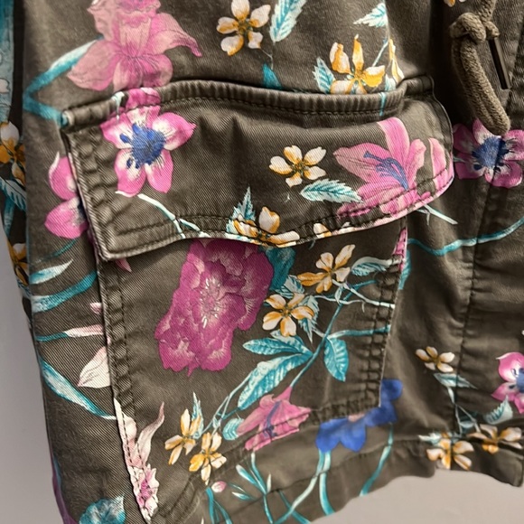 Lane Bryant Floral Jacket Size 14/16 - Picture 4 of 11